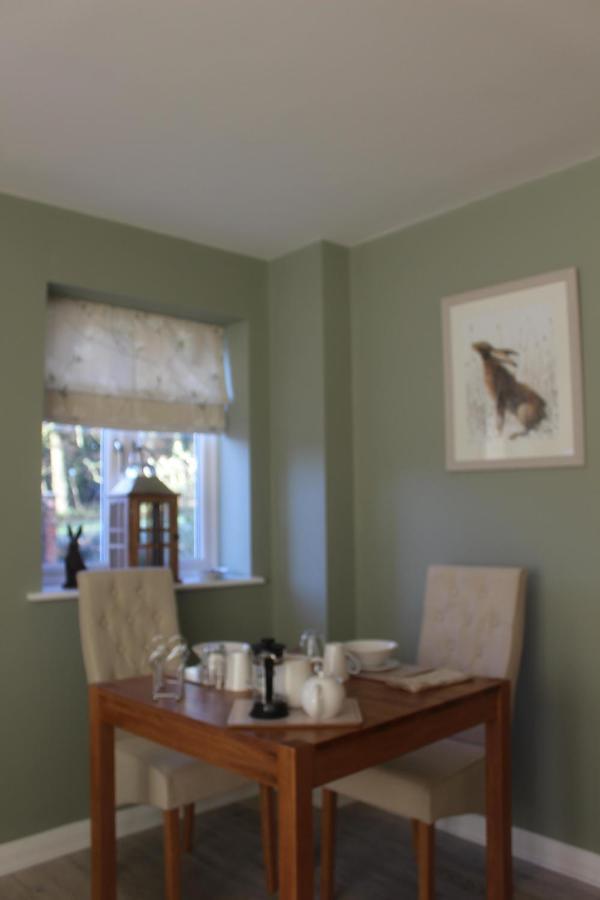 The Swallows Seend Exterior photo